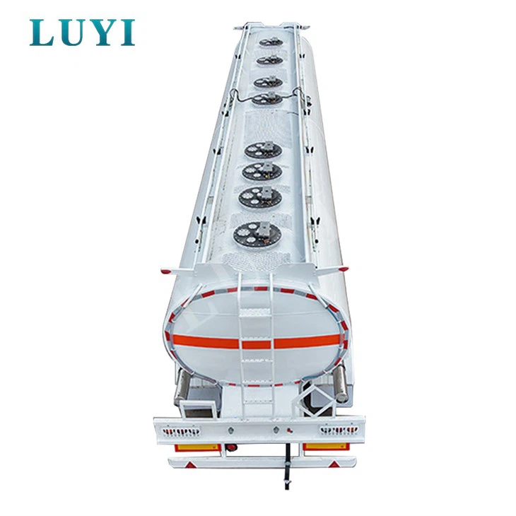 Нова приколица цистерна са 3 осовине од угљеничног челика